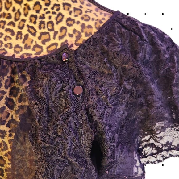 Vintage sheer nightgown robe - Picture 3 of 5